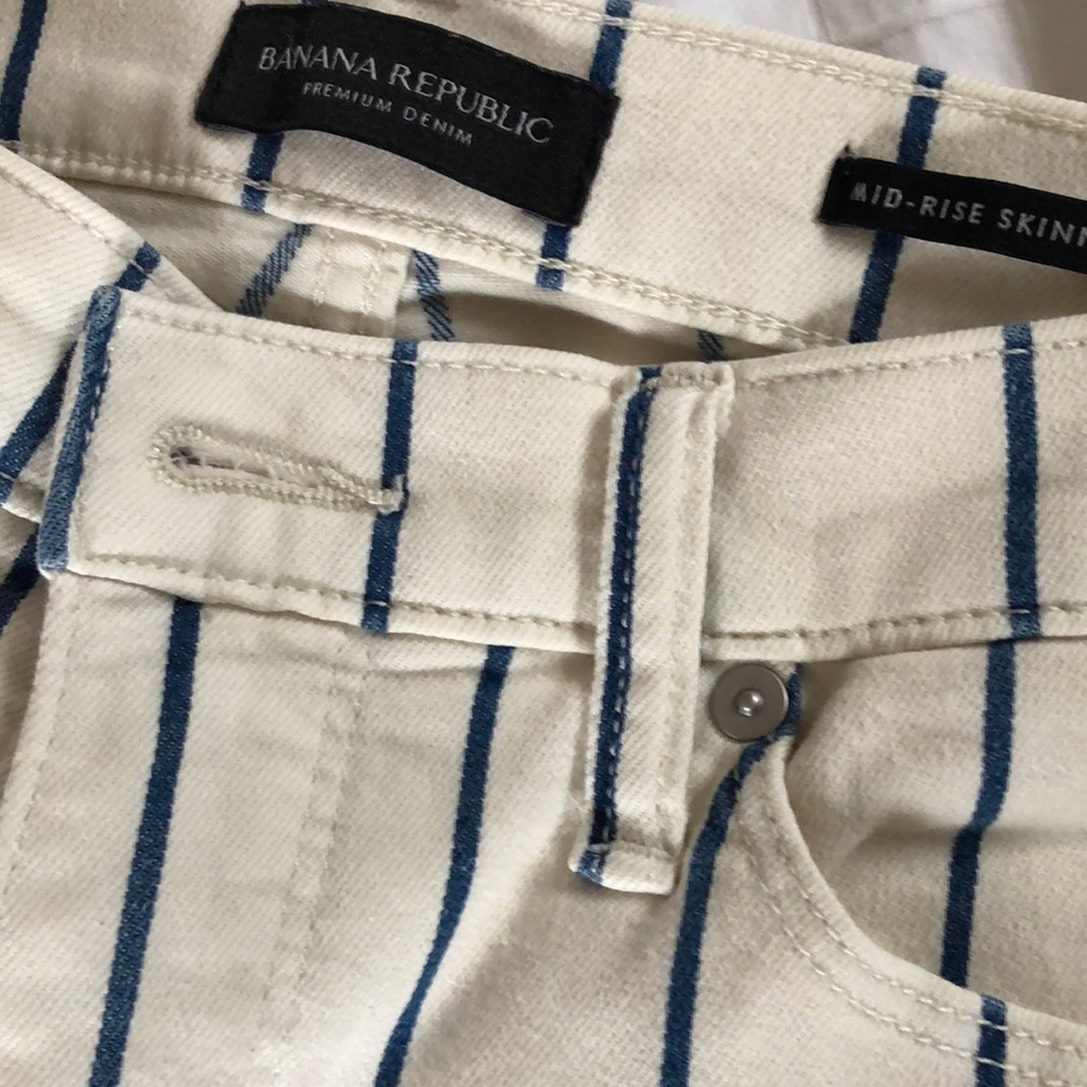 Mid-Rise Skinny Cropped Jeans, women’s size 27